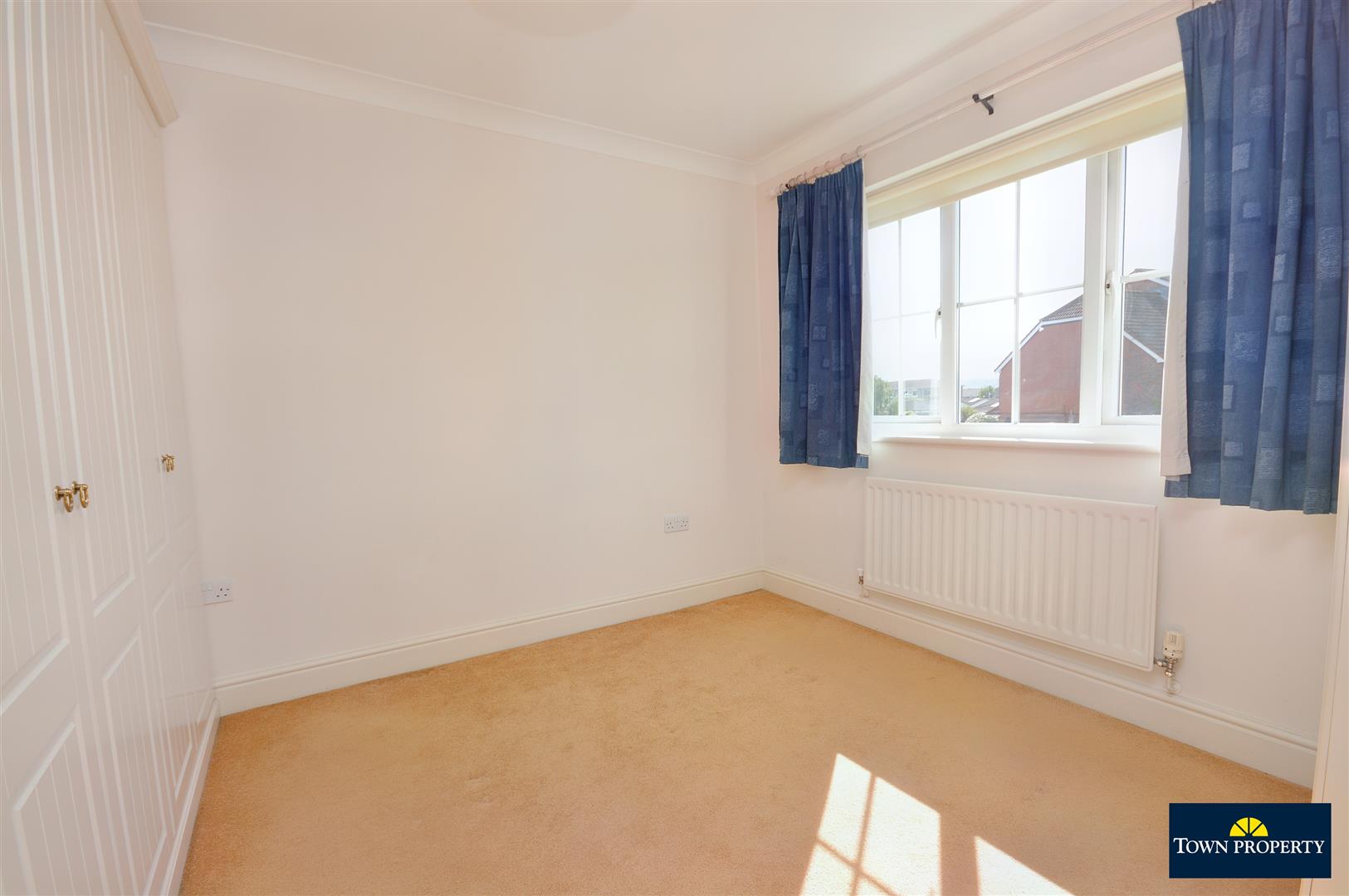 Property Details for Daytona Quay Eastbourne East Sussex BN23 5BN